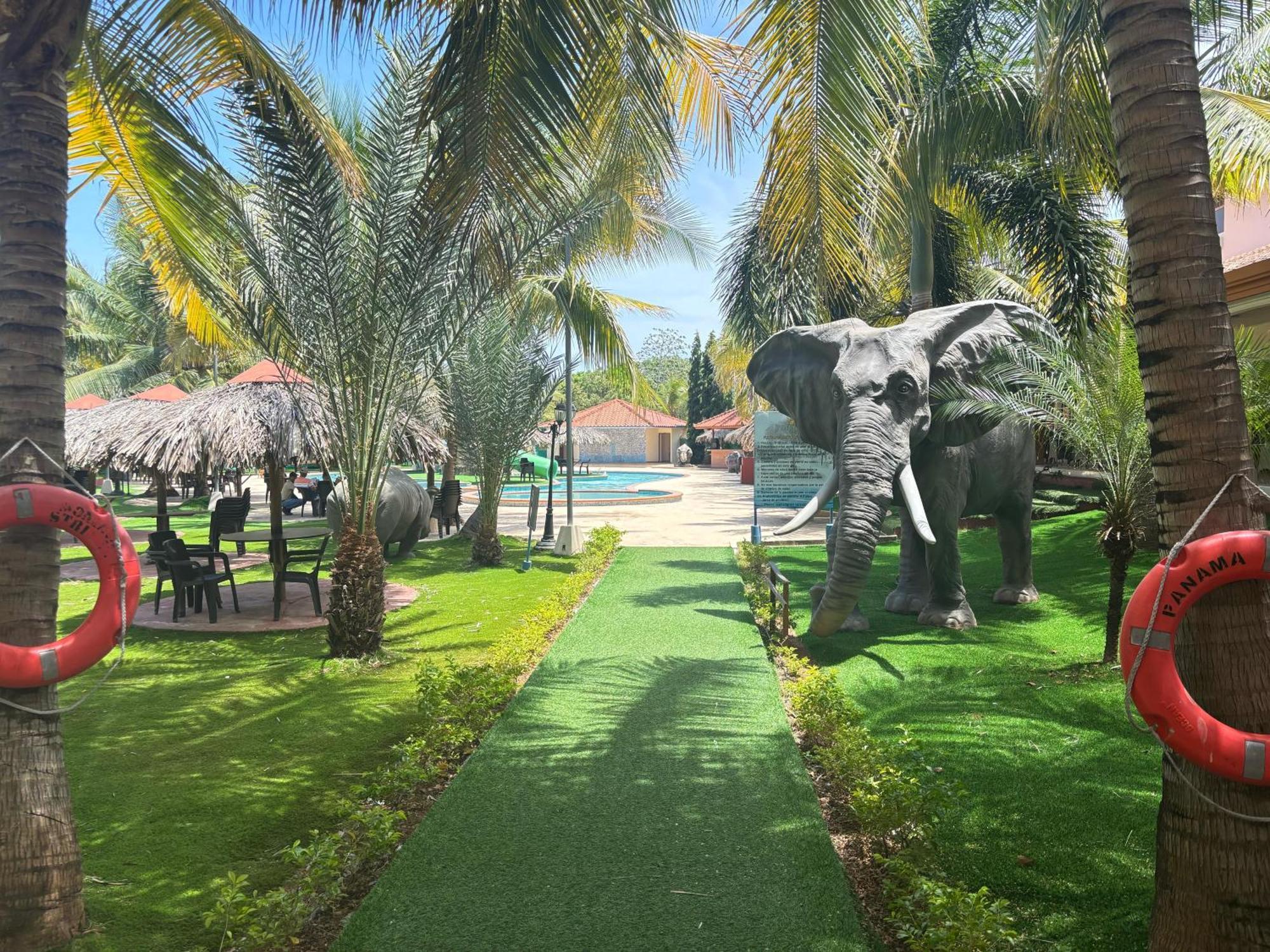 Paradise Resort Los Santos Exterior photo